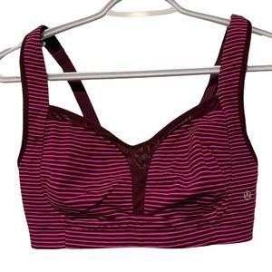 Lululemon Tata tamer Size M